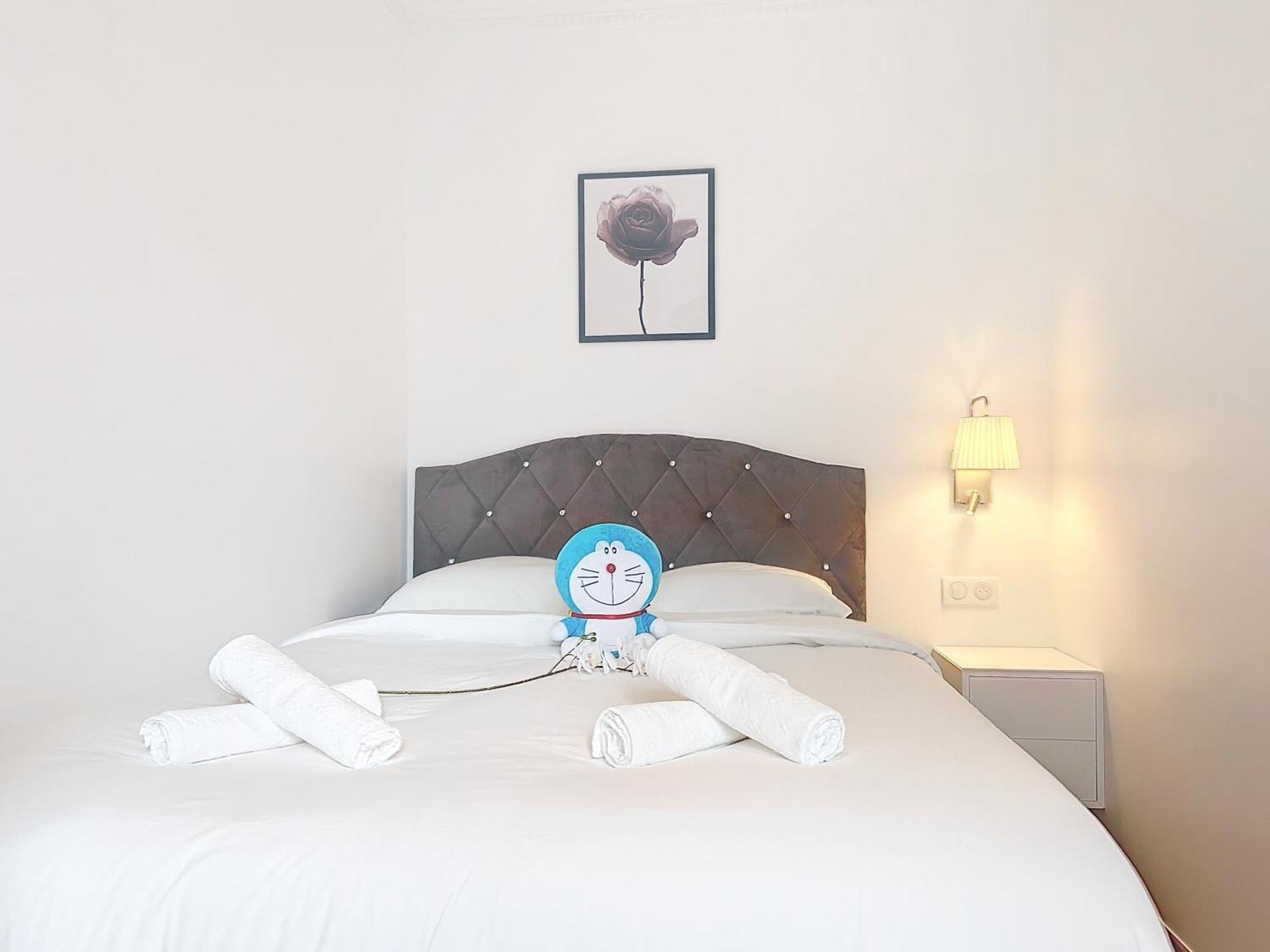 122 - Luxueux Pied-a-terre Parisien Parigi