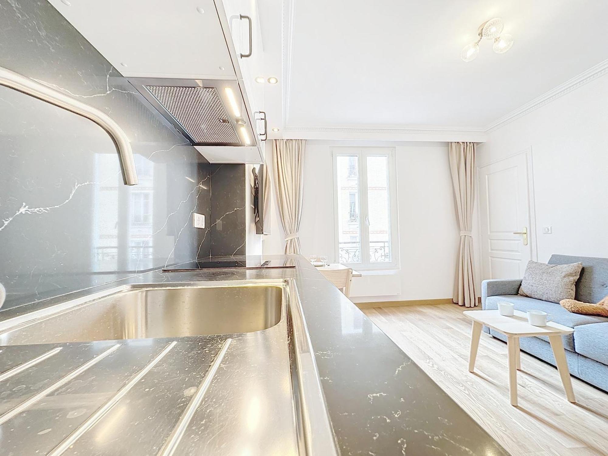 122 - Luxueux Pied-a-terre Parisien Appartamento *
